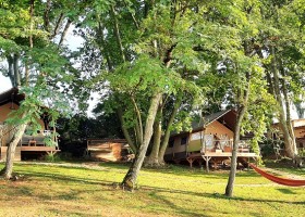 La Chouette in de Gers, Frankrijk Safari Lodge ligging La Chouette 30pluskids