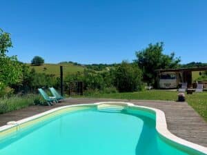 Zwembad op kleinschalig domaine in de Ariege