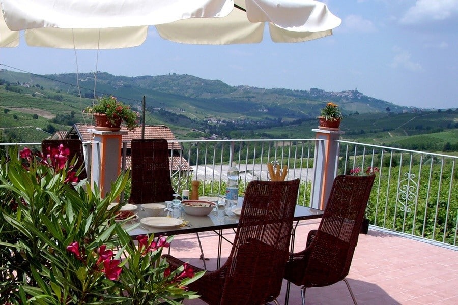 villa i due padroni in lombardia italie terras oleander - 30pluskids