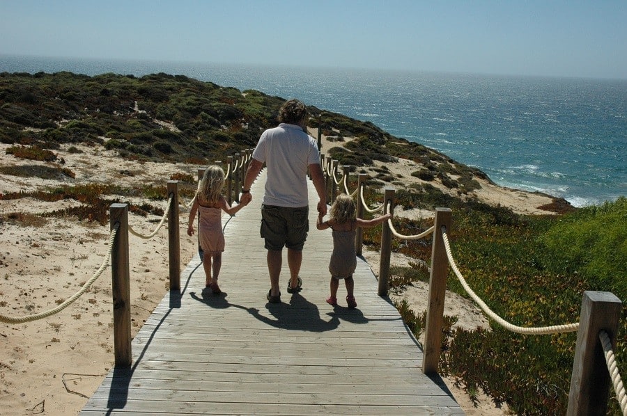 yuri eef en isa 2009 portugal strand kl - 30pluskids