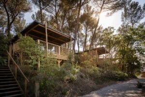 Gezinsvriendelijke accommodatie op Huttopia Aix-en-Provence in Frankrijk