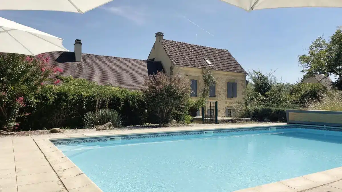Le jardin des amis in de dordogne frankrijk huis en zwembad