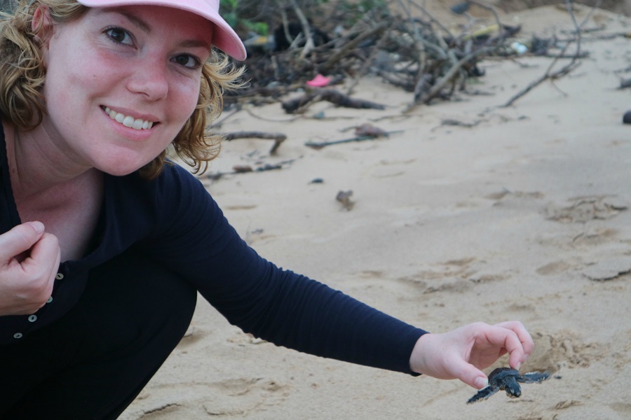 Suriname rondreis schildpadje suriname met kinderen 4 local hero travel